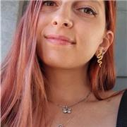 Insegnante di inglese con più di tre anni di esperienza nelle lezioni online